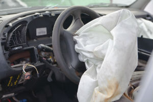 NHTSA Allows General Motors To Delay Takata Airbag Recall