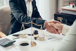 What Is The Difference Between A Contingency Fee Lawyer And A Non-Contingency Fee Lawyer?